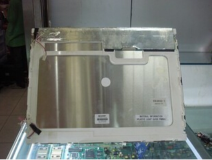 LQ150X1LGC2 a-Si TFT-LCD Panel 15