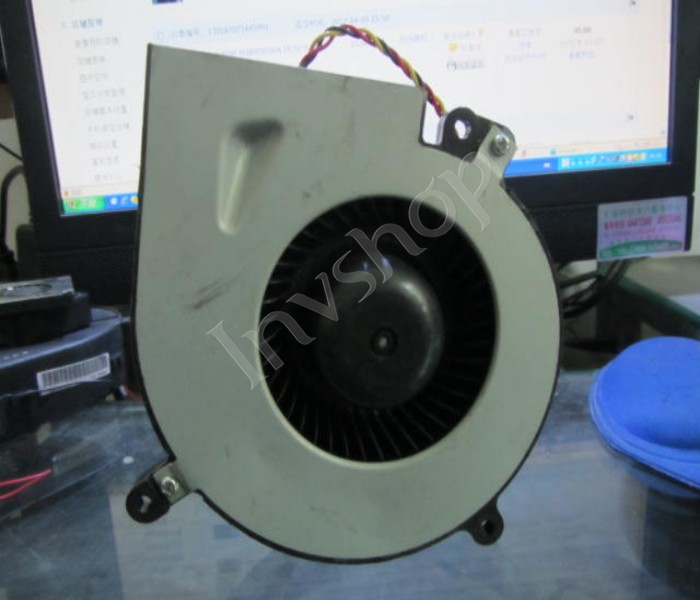 new SERVO SCBD12Z7Q-045 fan 12V 7.2W 3pin 120*32mm