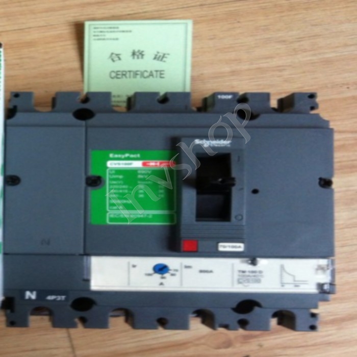 IN BOX NEW LV432693 Schneider Circuit Breaker