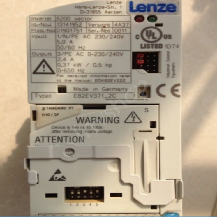 lenze verwendet e82ev371-2c wechselrichter plc