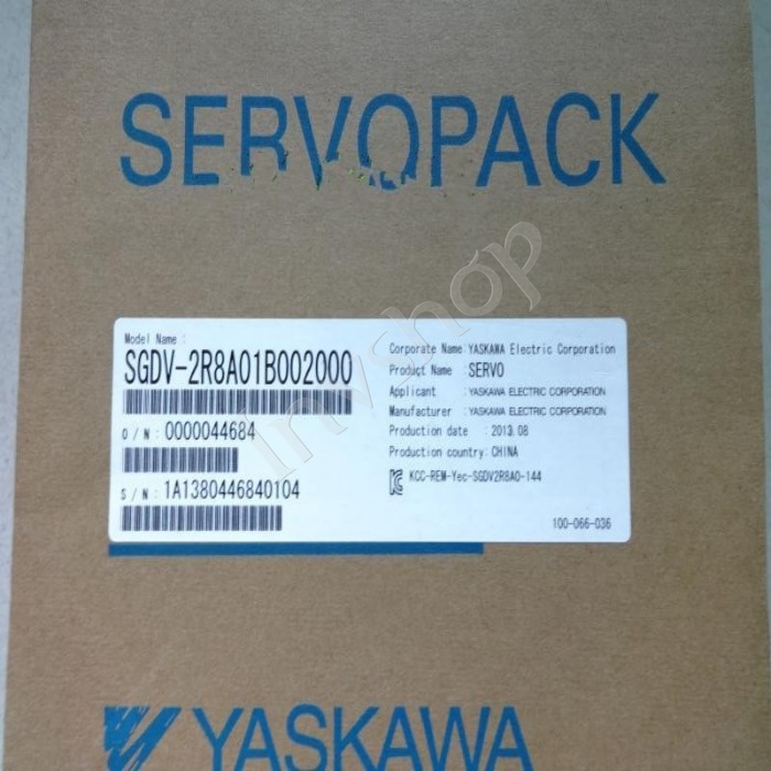 Yaskawa SGDV-2R8A01B002000 NEW Servo 400W