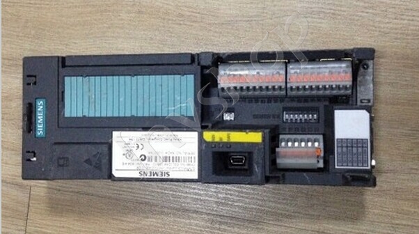 The new DP6SL3040-0LA00-0AA1 CU310 with no packaging operation panel