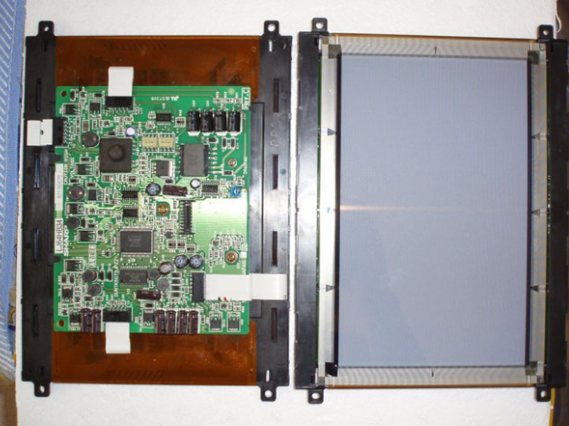 640M400AXU SHARP LCD PANEL