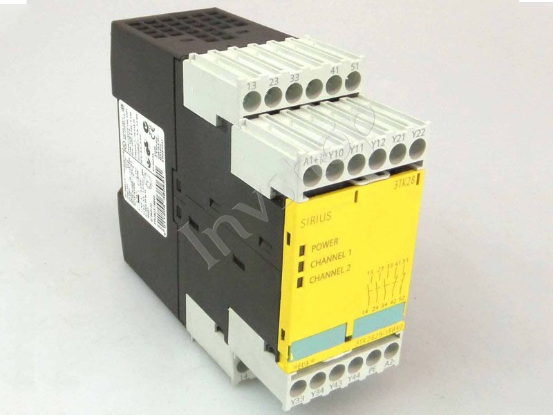 Siemens SIRIUS Safety Relay 3TK2825-1BB40