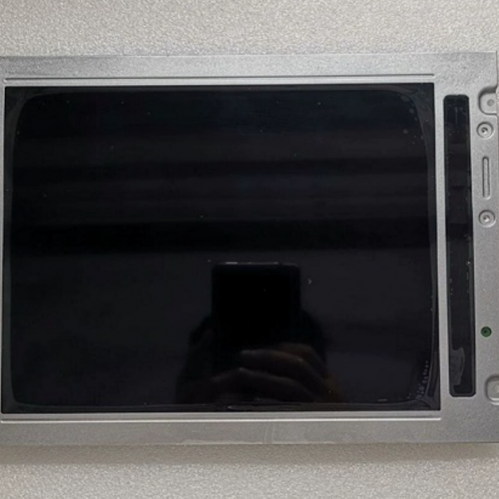 LM10V33R FOR SHARP 10.4-inch 640*480 LCD display panel