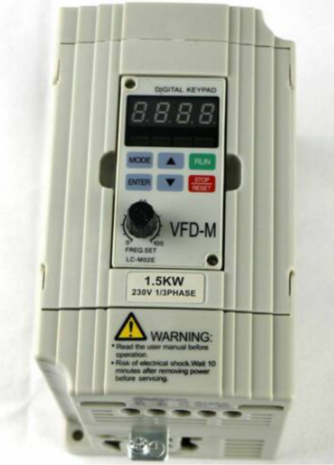 New VFD015M21A-ZA 1ph 220V 3ph 0~240V 7A 400Hz 1.5KW 2HP Inverter