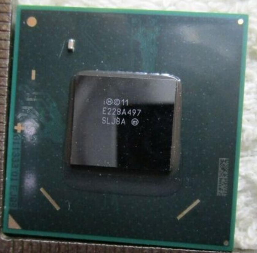 SLJ8A Laptop motherboard chip