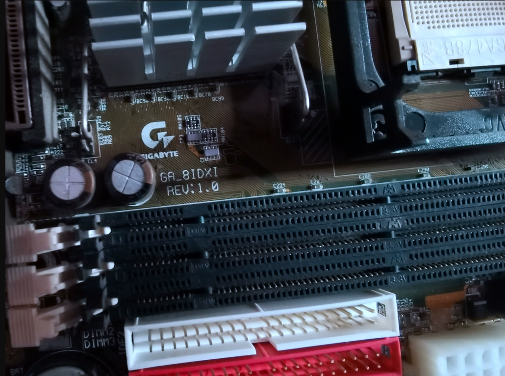 GA-8IDXI Main board