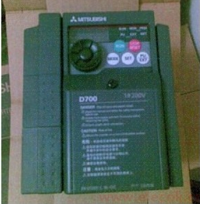 MITSUBISHI INVERTER FR-D720-2.2K