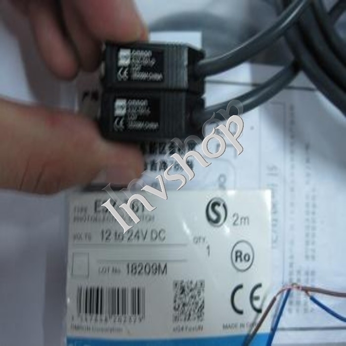 NEW E3Z-T81A Omron Photoelectric Switch 10-24VDC 2m