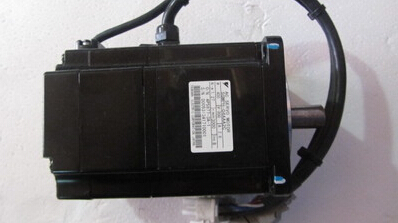 Yaskawa servo Motor SGMAH-02AAA21 USED