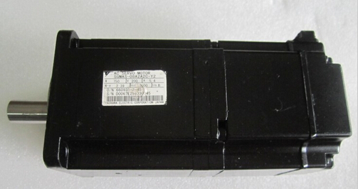 TESTED SGMAS-08A2A2C-Y2 AC SERVO MOTOR