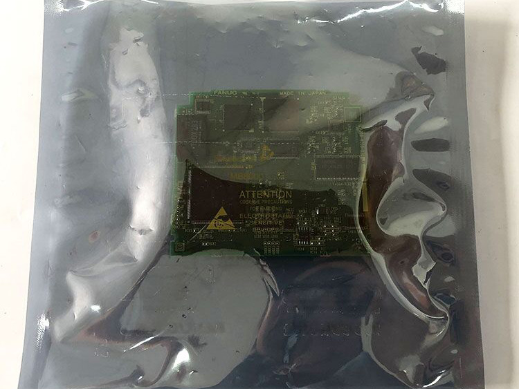 New A20B-8200-0360 FANUC board