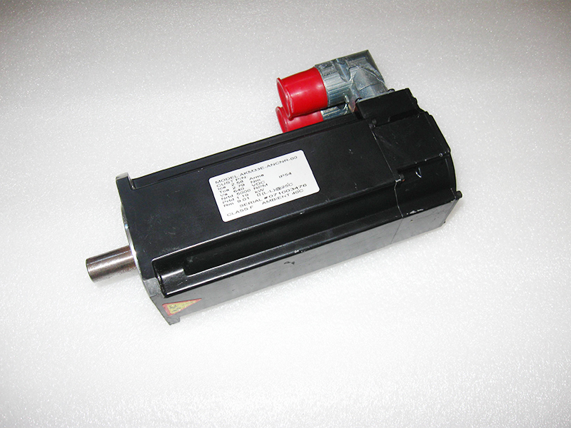 Kollmorgen servo motor used AKM33E-ANCNR-00