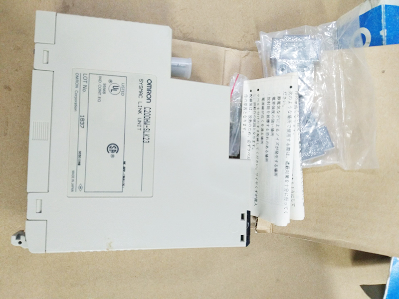 Omron C200HW series PLC module C200HW-SLK23