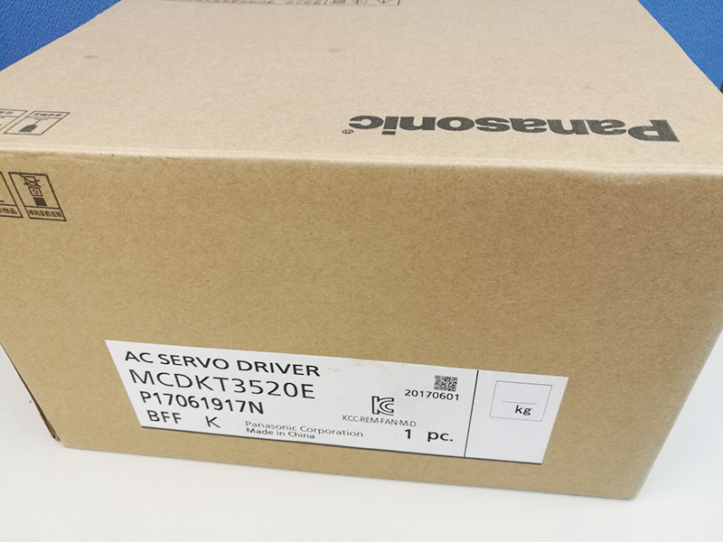 Panasonic AC Servo Driver MCDKT3520E