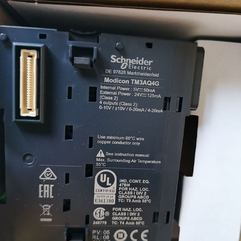 TM3AQ4G PLC Schneider Module